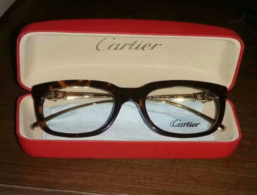 Cadres pour lunettes optique médical , Douala -  Cameroun