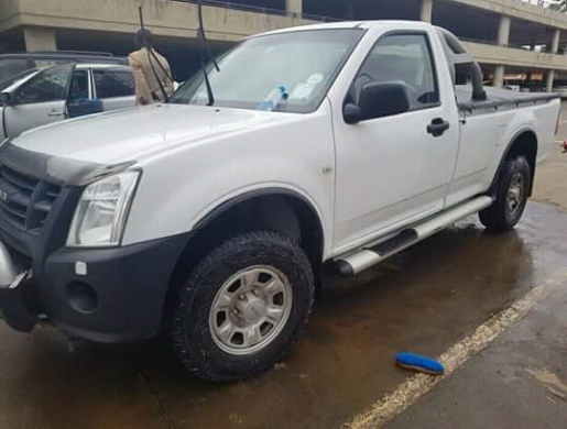 Quick sale Isuzu KB 250 single cab  Model 2008 Manual Diesel engine Buy and drive K125pin call:0978218688, Webuye -  Zambia